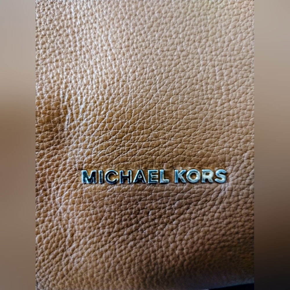 Michael Kors Karson Studded Large Leather Hobo Shoulder Bag - Picture 5 of 10